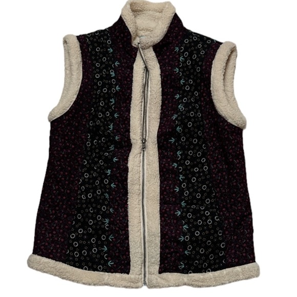 Women's Black and Cream Vest - Picture 1 of 10